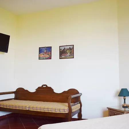 Mare Monte-ch, Amazing View-shared Pool Apartment *