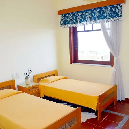 Mare Monte-ch, Amazing View-shared Pool Apartment *