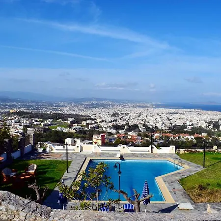 Mare Monte-ch, Amazing View-shared Pool Apartment