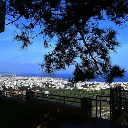 Mare Monte-ch, Amazing View-shared Pool Apartment Chania (Crete)